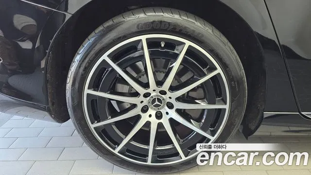 Mercedes-Benz EQS V297 — Фото автомобиля 5