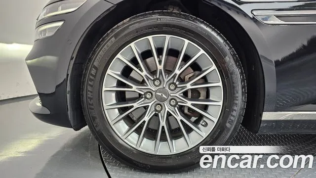 Genesis G80 RG3 — Фото автомобиля 5