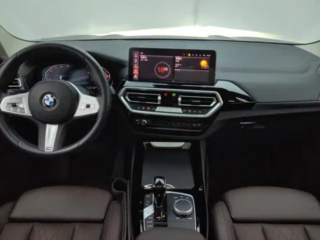 BMW X3 — Фото автомобиля 12