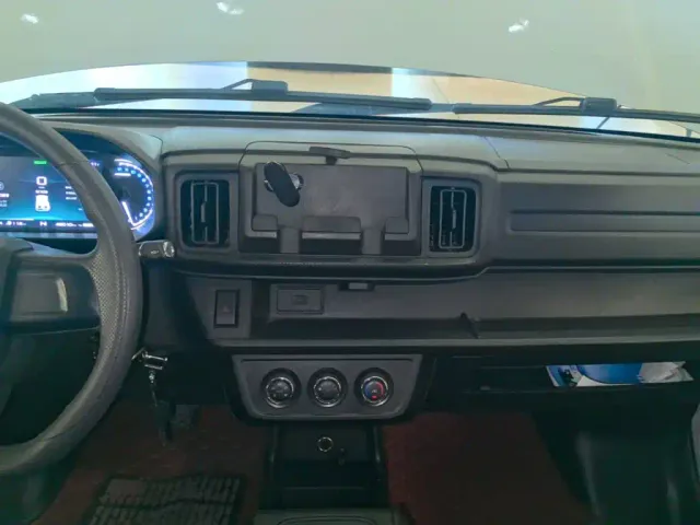 Karry Jiangtun E7 — Фото автомобиля 12