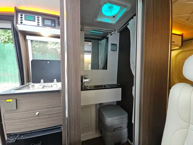 Maxus SAIC Maxus MAXUS V90 RV — Фото автомобиля 14