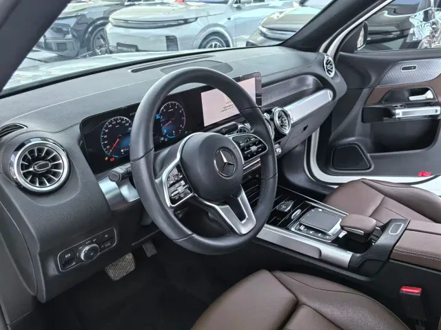 Mercedes-Benz GLB-Class — Фото автомобиля 6