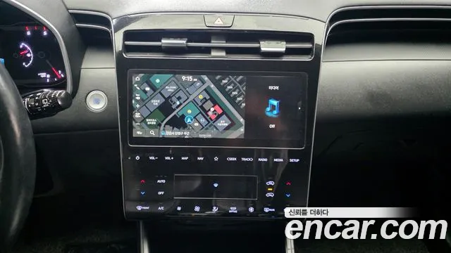 Hyundai Tucson Tucson (NX4) Дизель 2.0 4WD — Фото автомобиля 20