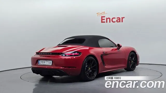 Фотография автомобиля — Porsche 718