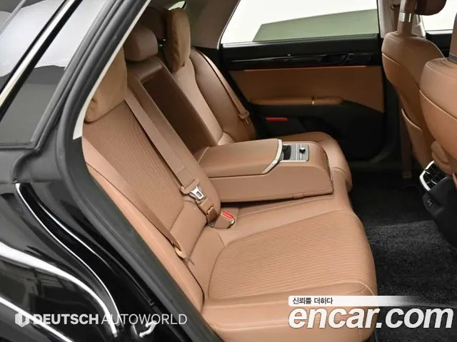 Hyundai Grandeur GN7 — Фото автомобиля 17