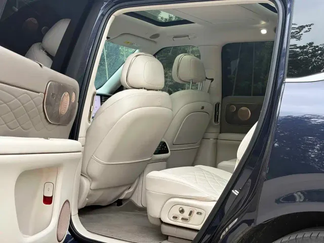 IM Motors LS9 — Фото автомобиля 13