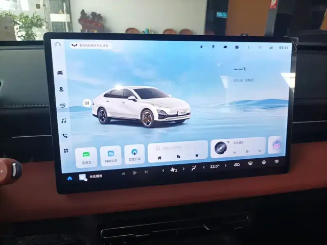 Wuling Starlight — Фото автомобиля 8