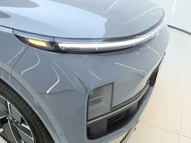 Li Auto Li L8 2025 Ultra Smart Renewal Edition — Фото автомобиля 18