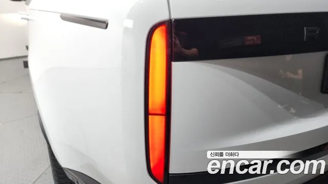 Land Rover Range Rover — Фото автомобиля 16