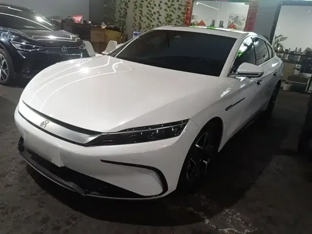 Фотография автомобиля — BYD Han