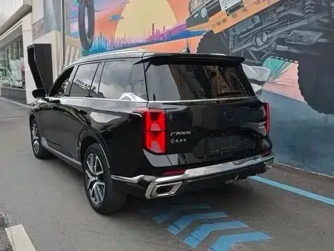 GAC Trumpchi GS8 — Фото автомобиля 14