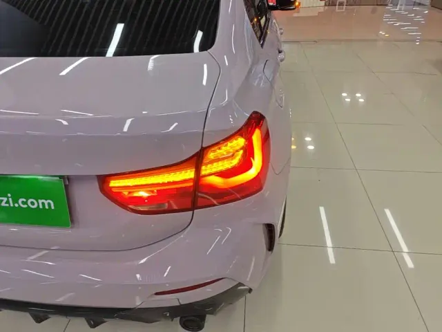 BMW 1 Series — Фото автомобиля 23