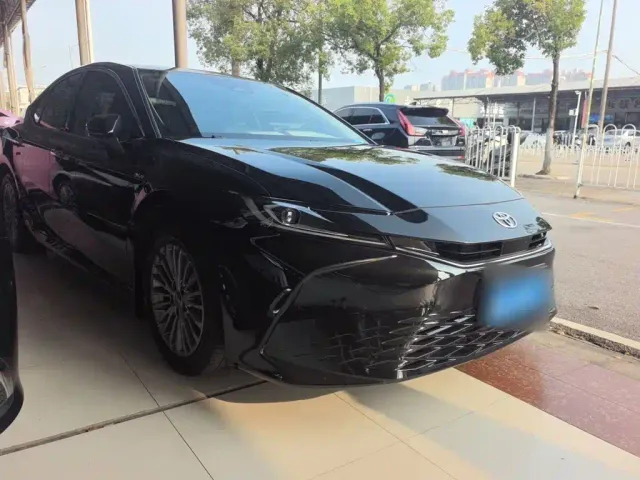 Toyota Camry — Фото автомобиля 7
