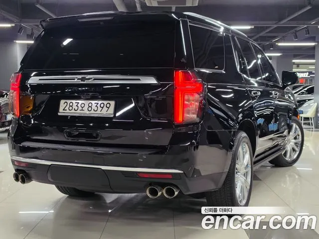 Chevrolet Tahoe — Фото автомобиля 2