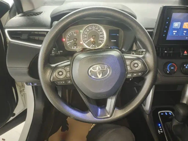Toyota Corolla Cross — Фото автомобиля 10