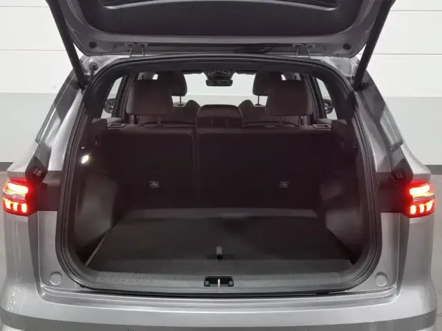Geely Xingyue L — Фото автомобиля 16