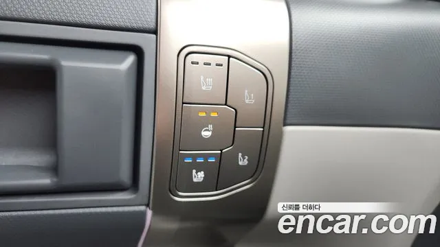 Kia EV3 Standard 2WD — Фото автомобиля 18