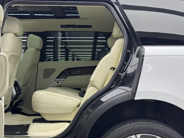 Land Rover Range Rover — Фото автомобиля 9
