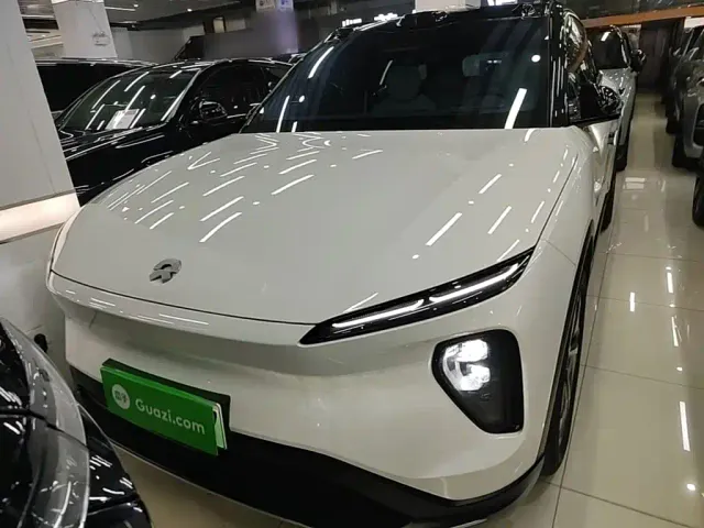 Nio ES6 — Фото автомобиля 2