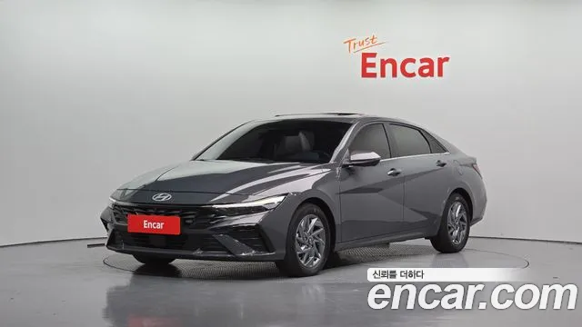 Фотография автомобиля — Hyundai Avante CN7