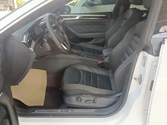 Volkswagen CC — Фото автомобиля 14