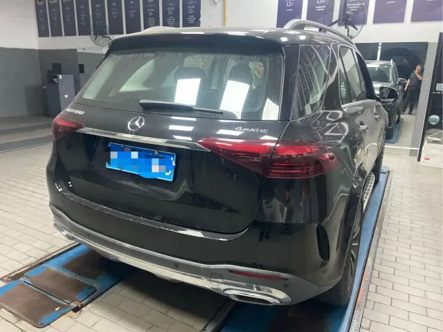 Mercedes-Benz GLE-Class — Фото автомобиля 5