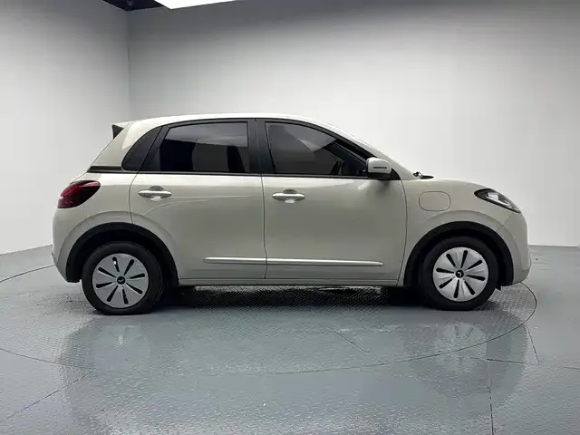 Wuling Bingo — Фото автомобиля 5
