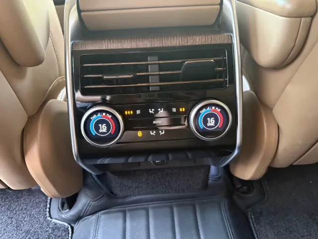 Land Rover Range Rover — Фото автомобиля 9