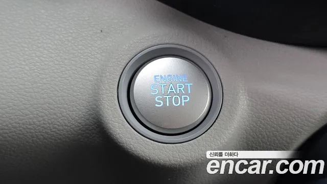 Hyundai Venue — Фото автомобиля 20