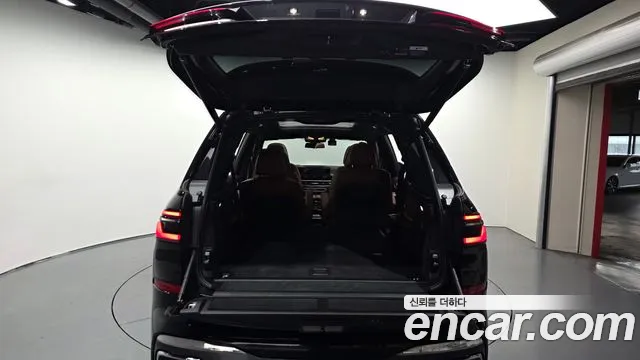 BMW X7 G07 — Фото автомобиля 26