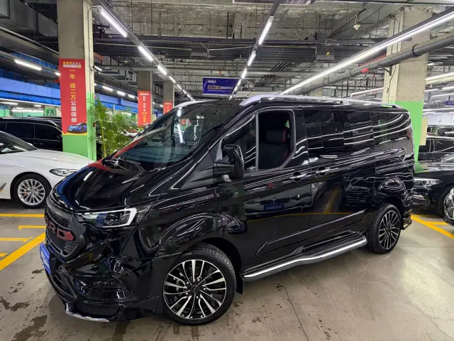 Фотография автомобиля — Ford Tourneo