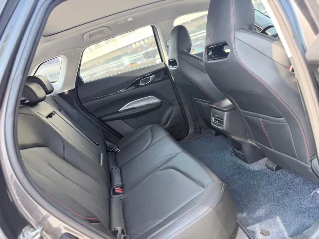 Changan Z6 — Фото автомобиля 11