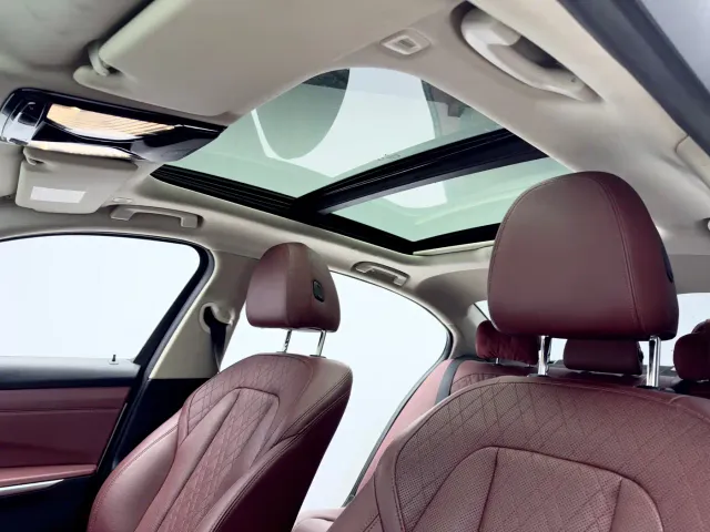 BMW 3 Series — Фото автомобиля 18