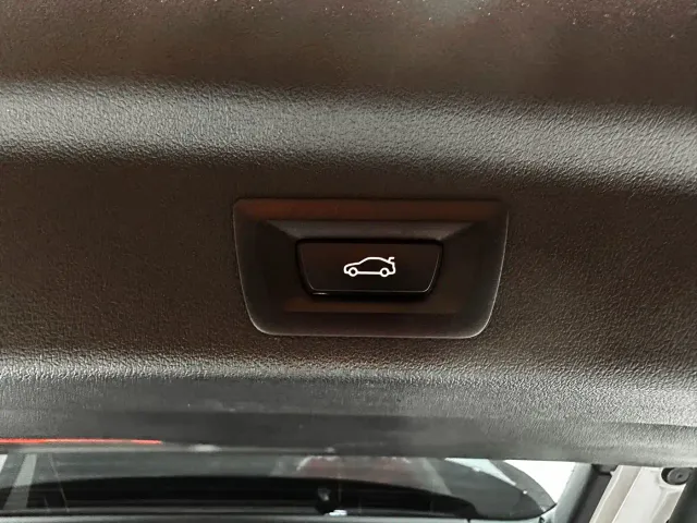 BMW X1 — Фото автомобиля 10
