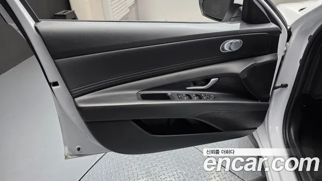 Hyundai Avante CN7 — Фото автомобиля 13