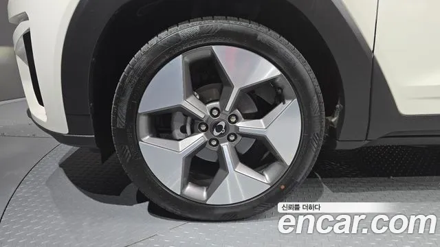 KG_Mobility_Ssangyong Torres — Фото автомобиля 5