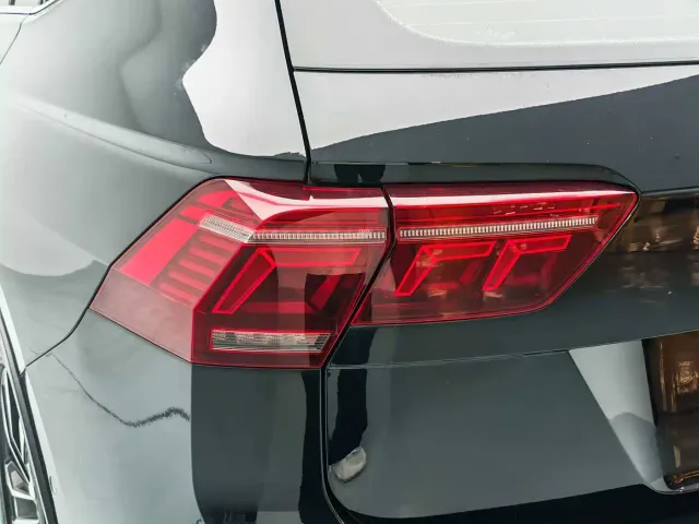 Volkswagen Tiguan L — Фото автомобиля 17