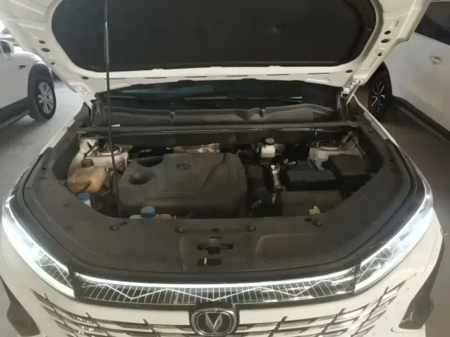 Changan CS75 Plus — Фото автомобиля 19