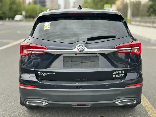 Buick Envision Plus — Фото автомобиля 5
