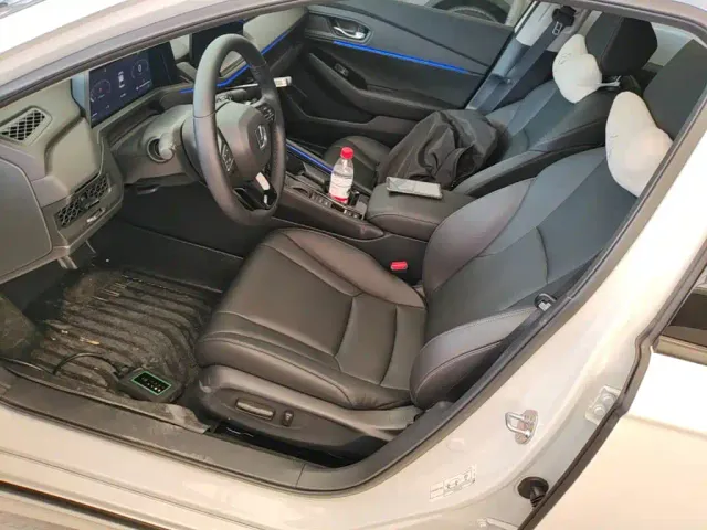 Honda Accord — Фото автомобиля 11