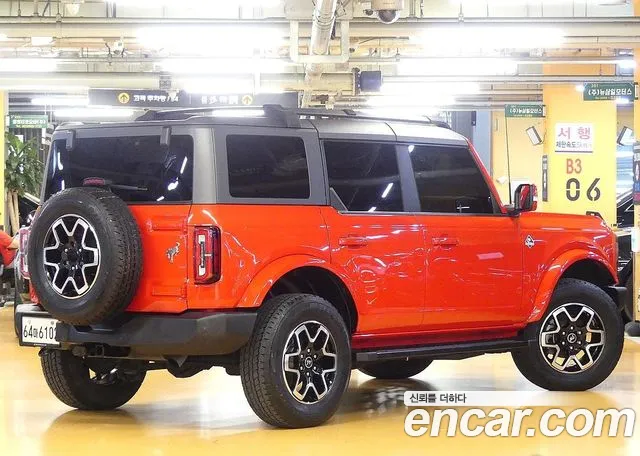 Ford Bronco 6th Gen — Фото автомобиля 2