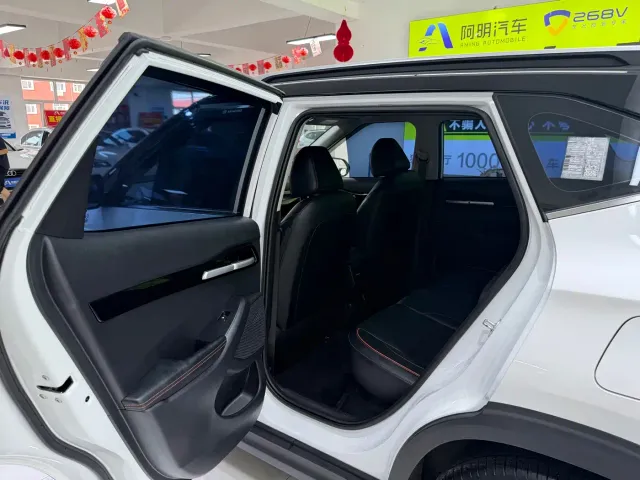 Kia Seltos — Фото автомобиля 18