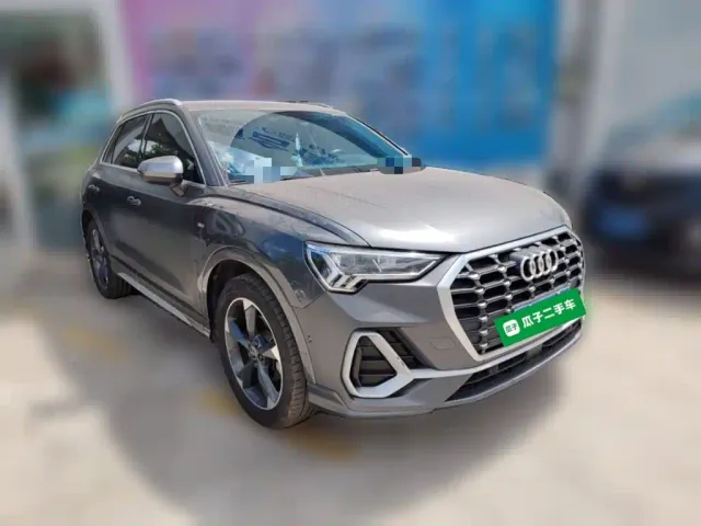 Audi Q3 — Фото автомобиля 3