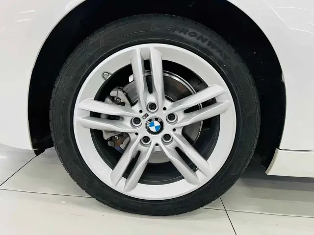 BMW 1 Series — Фото автомобиля 13