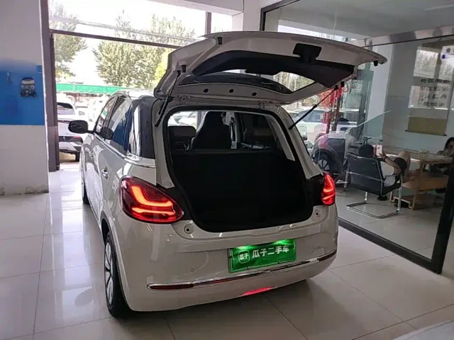 Wuling Bingo — Фото автомобиля 18