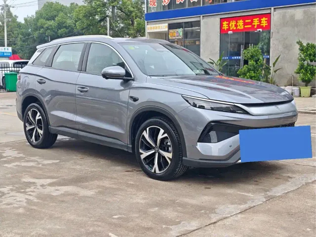 BYD Song Pro — Фото автомобиля 3