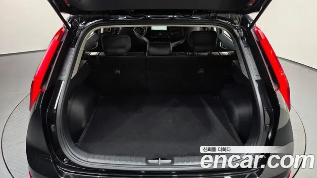 Kia Niro New — Фото автомобиля 19
