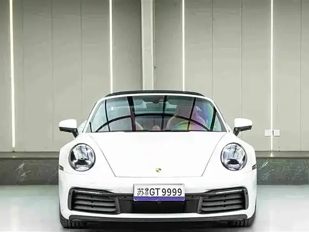 Porsche 911 — Фото автомобиля 5
