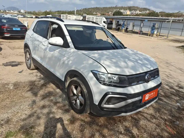 Volkswagen T-Cross — Фото автомобиля 8