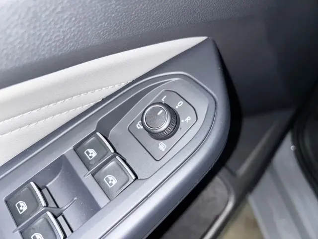 Volkswagen Golf — Фото автомобиля 13
